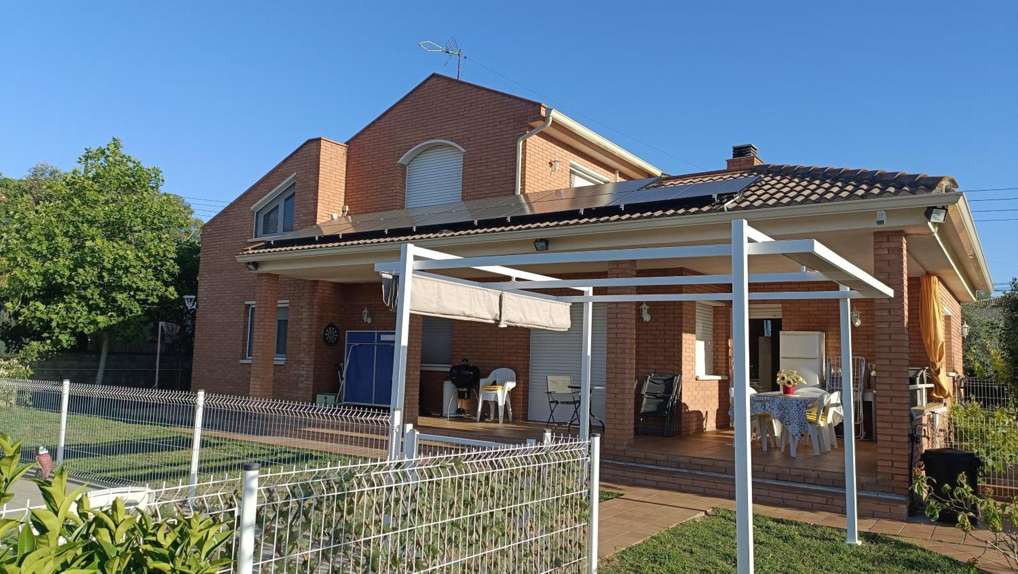 Willa Casa Con Jardin Y Piscina Privada. Santa Eulalia de Ronsaná Zewnętrze zdjęcie